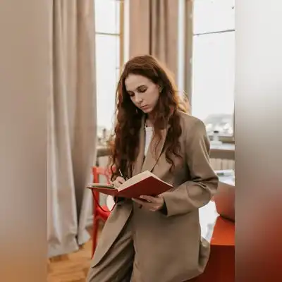 毛然梨